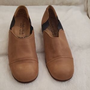 Women's Leather Tan Loafers By Clickety Click, Made In England, US Size 7.5